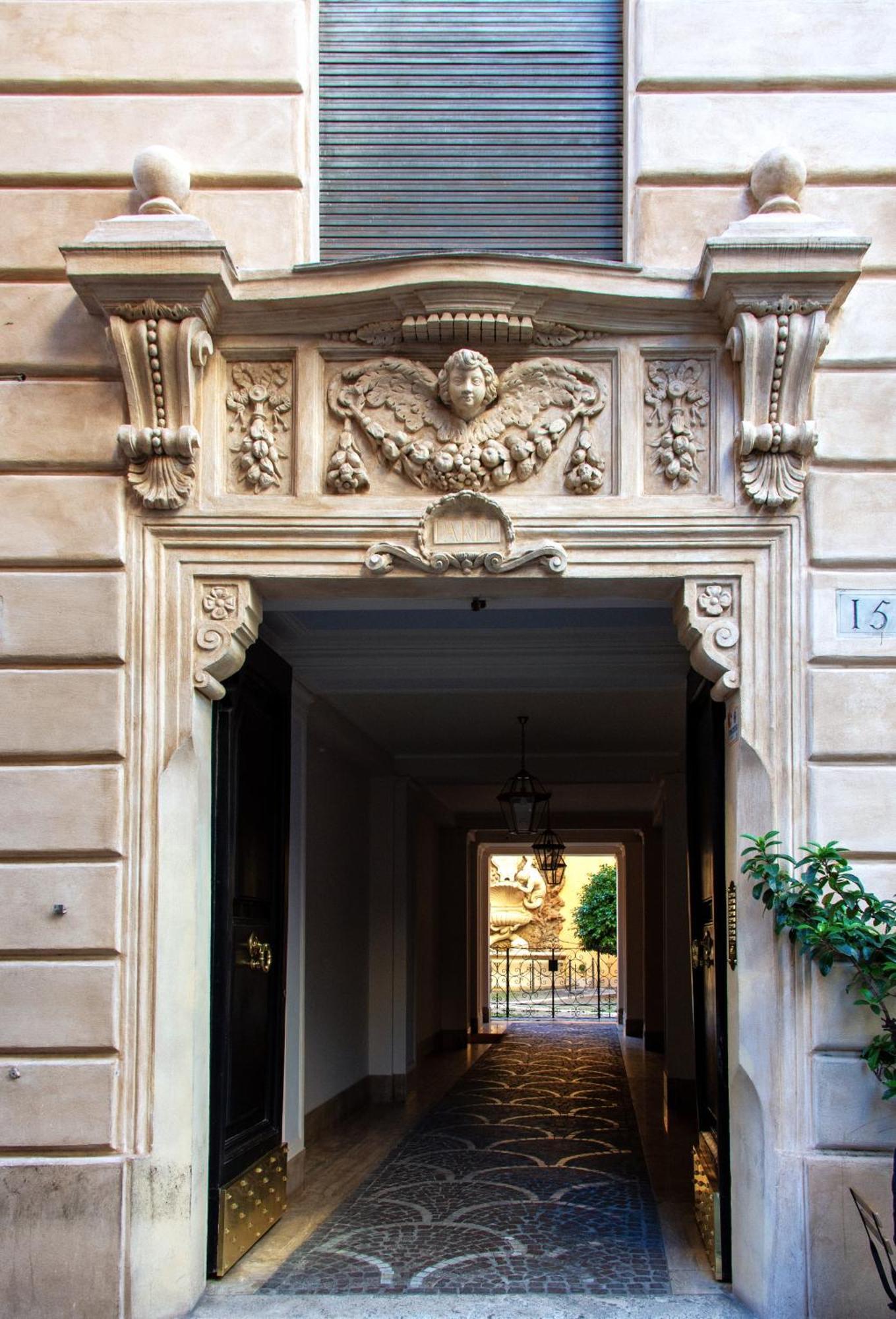Bernini Stay, Next To Trevi Fountain Roma Ngoại thất bức ảnh